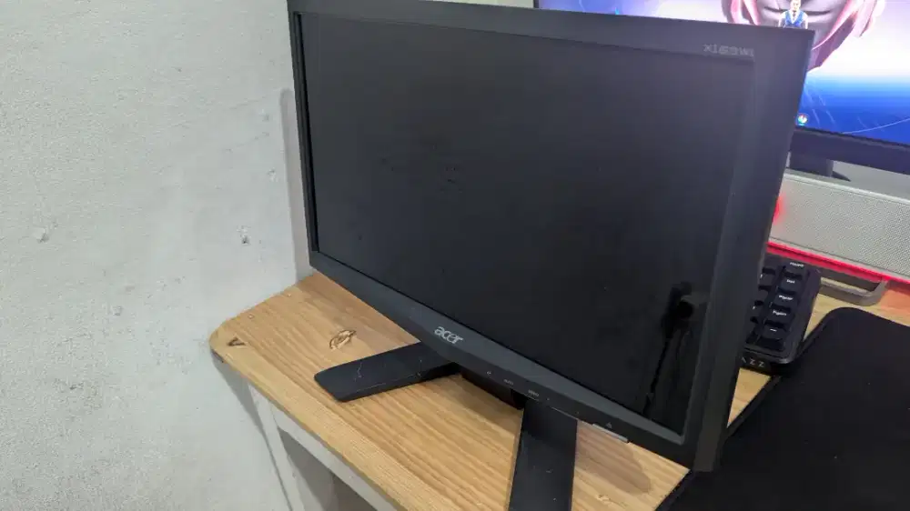 Monitor 16 inch Acer