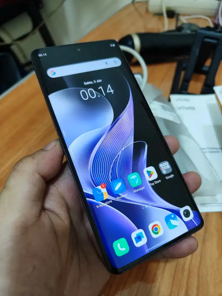 Vivo V40 5G 12/256gb