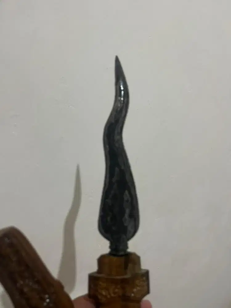 Pusaka keris luk 3