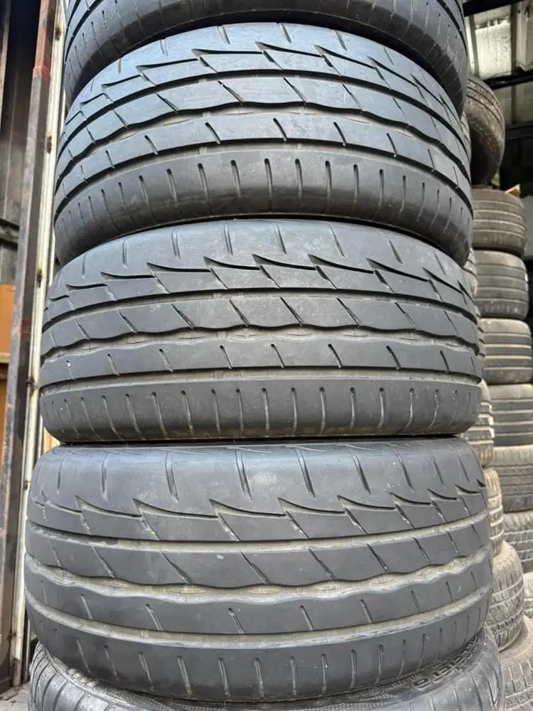 bridgestone potenza 235/50 18