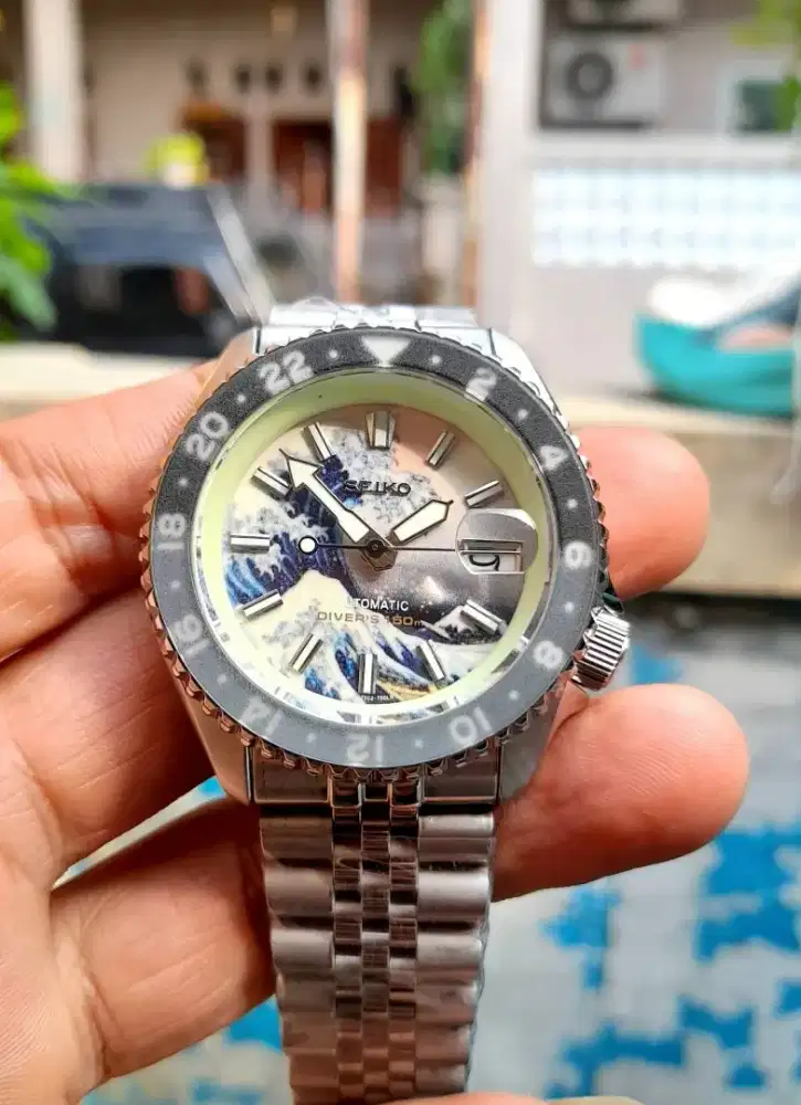 Seiko mod kanagawa style nh35 automatic movement