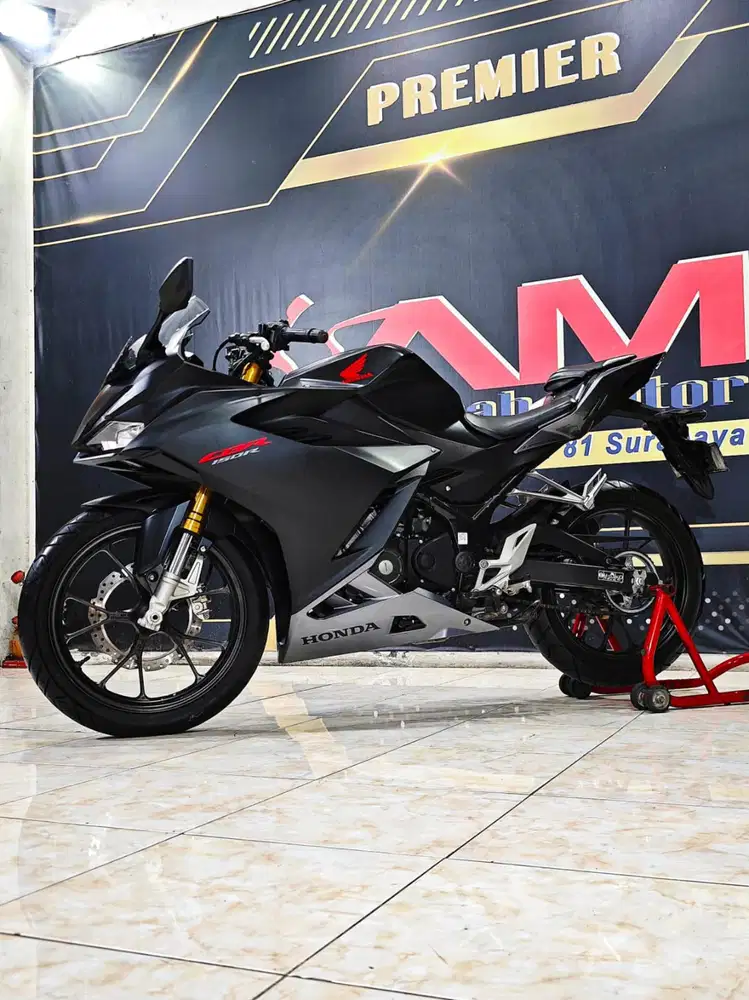 Honda New CBR 150 R USD TH 2021 motor terbaik