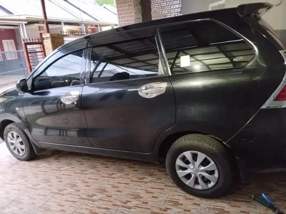 Mobil Avanza Type E manual 2016
