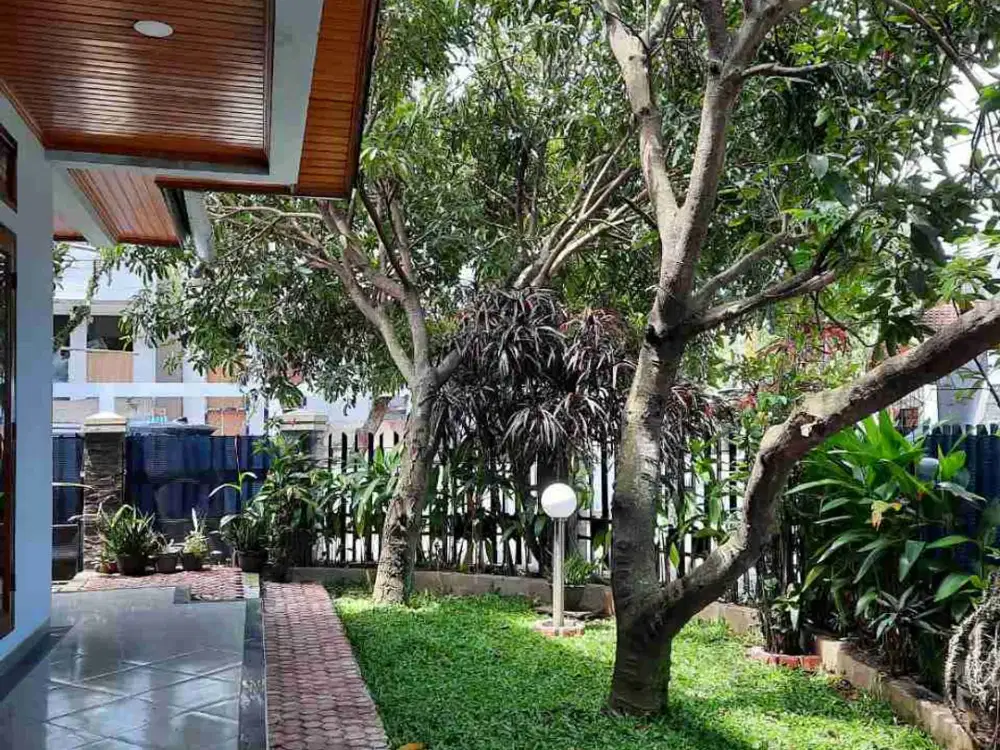 Rumah siap huni di Sukaluyu Pahlawan Cikutra full furnished