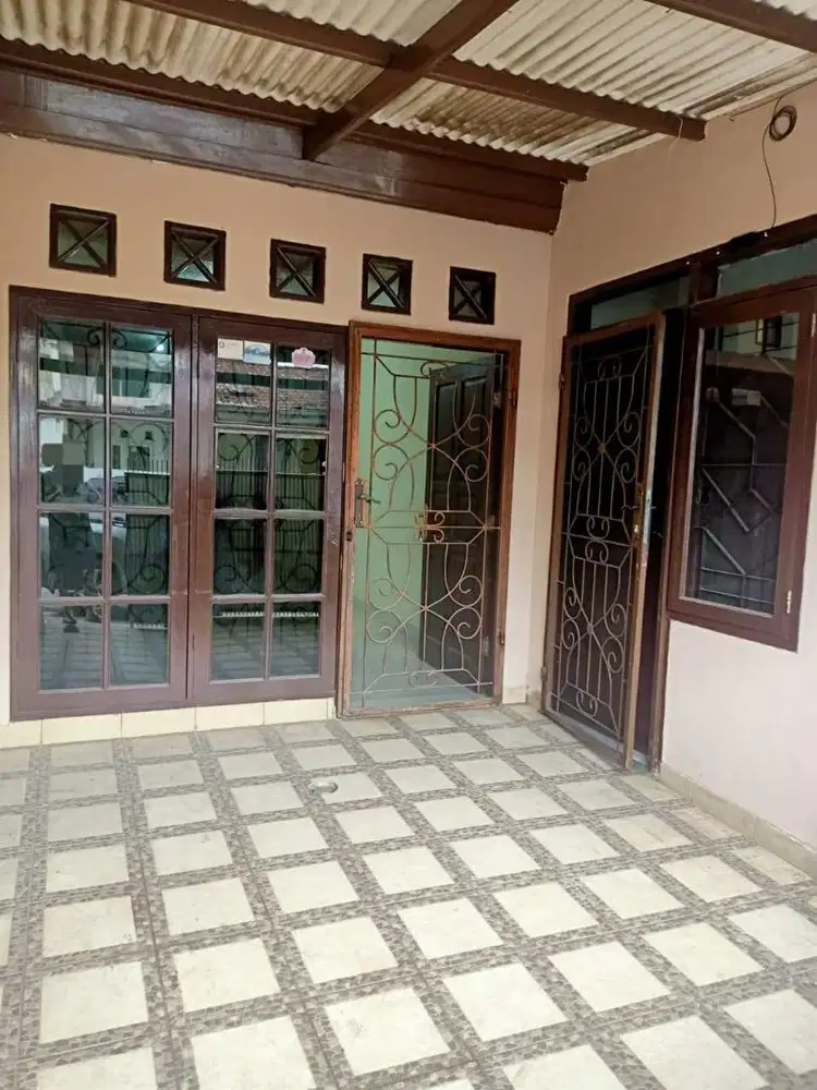 Rumah Gading Serpong Siap Huni Harga Bagus Lokasi Bagus Dekat BSD.