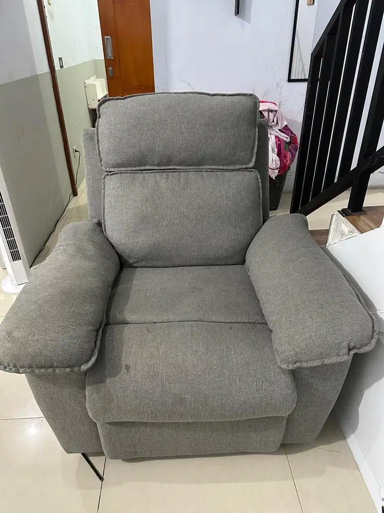 Kursi Reclining Merk Selma