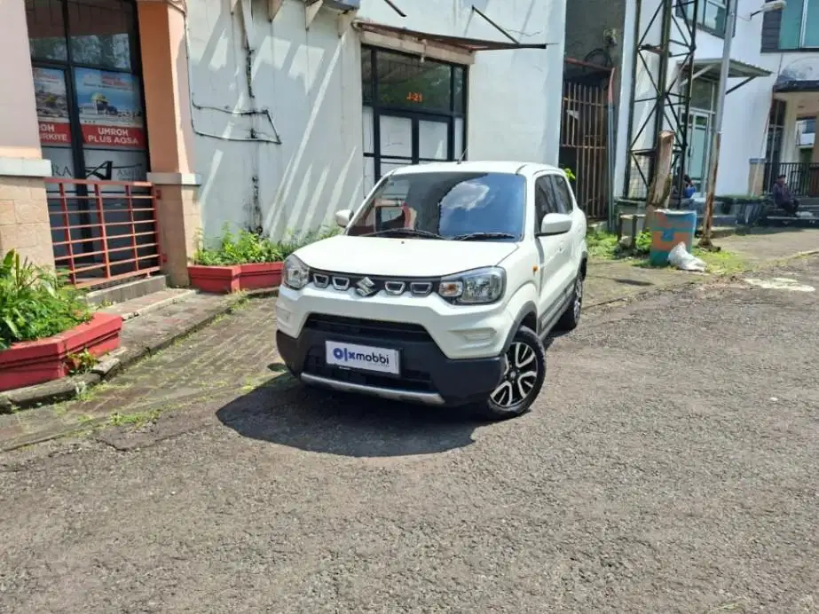 KM Rendah - Suzuki S Presso 1.0 Bensin-MT 2023 Putih