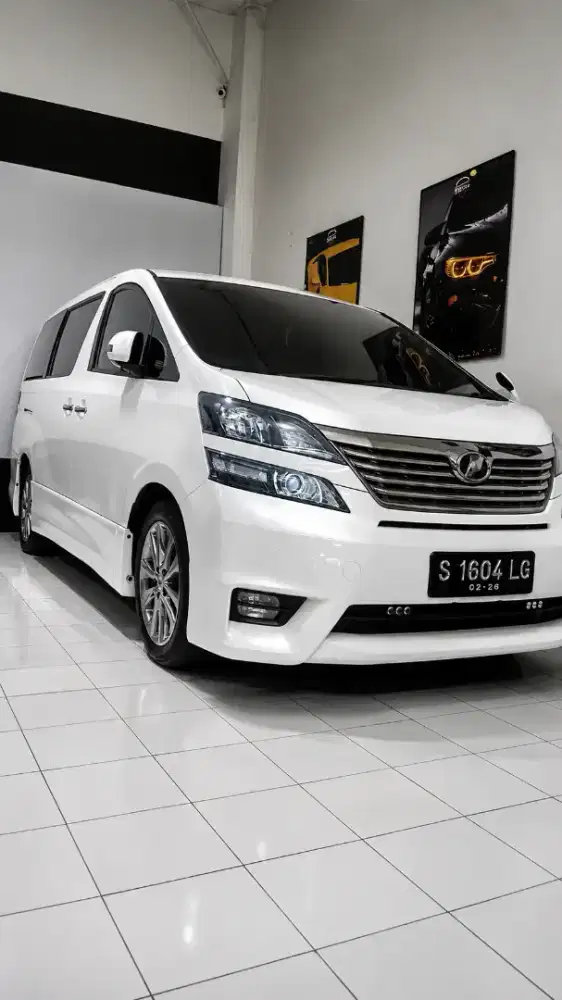 Murah Mewah TOYOTA VELLFIRE 2.4 AT 2010 WHITE On Black Odo 80k KM