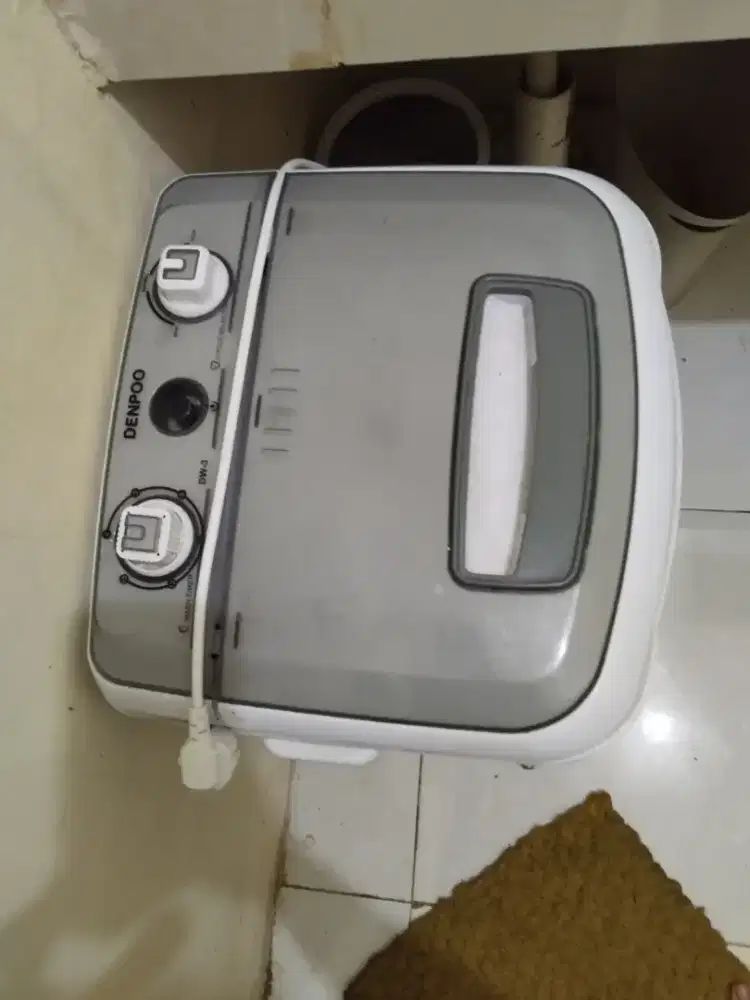 Mesin cuci denpoo 4,5kg bergaransi