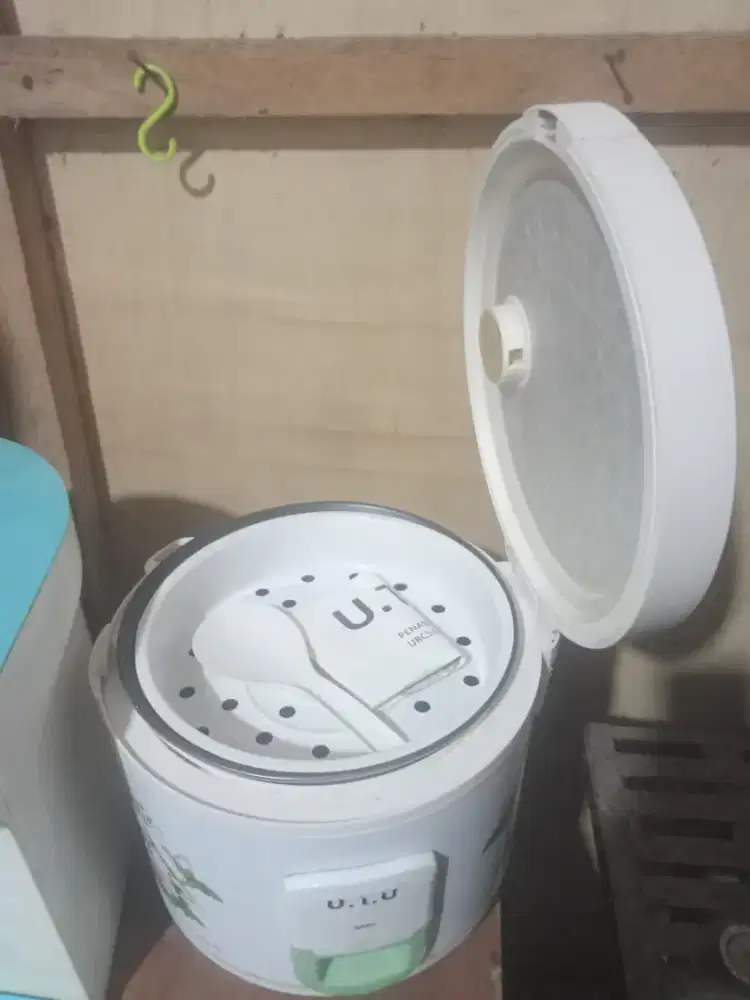 Majic com masih baru