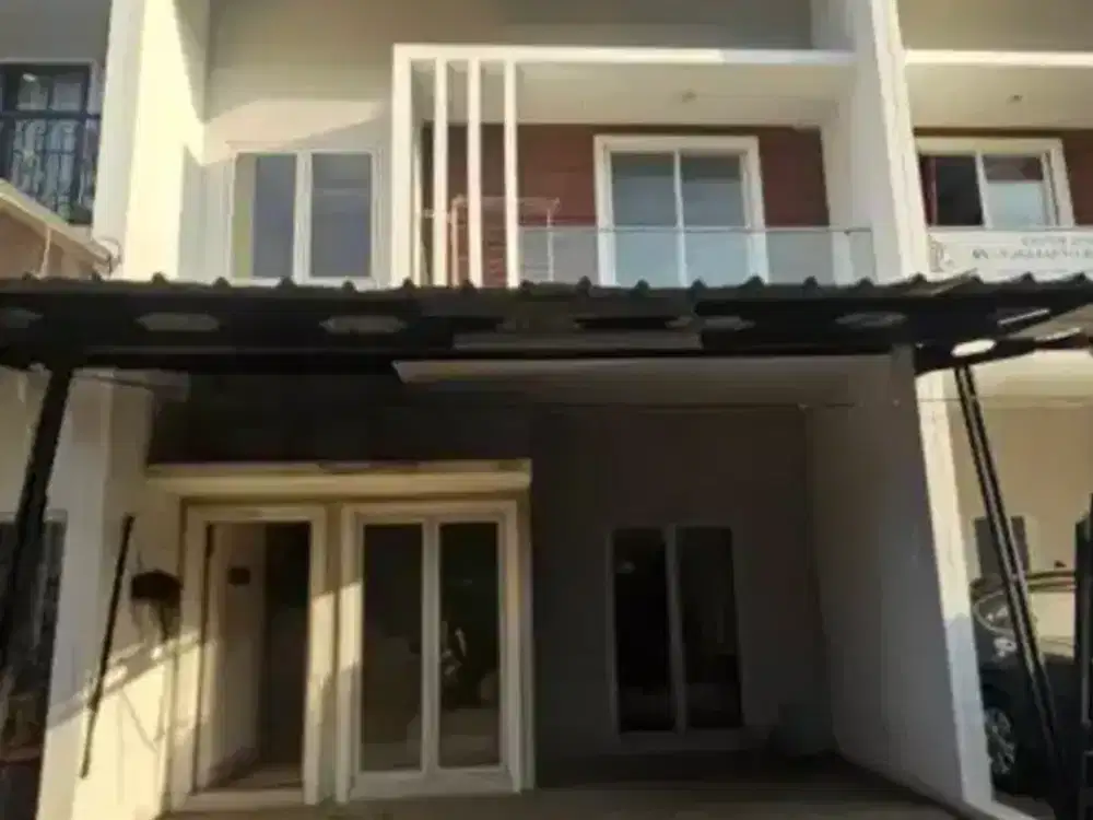 Dijual rumah cluster murah 700 jtan mewah di grandwest dkt sumarecon
