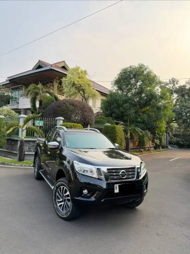 Nissan Navara VL NP300 Matic Tgn1 LowKM