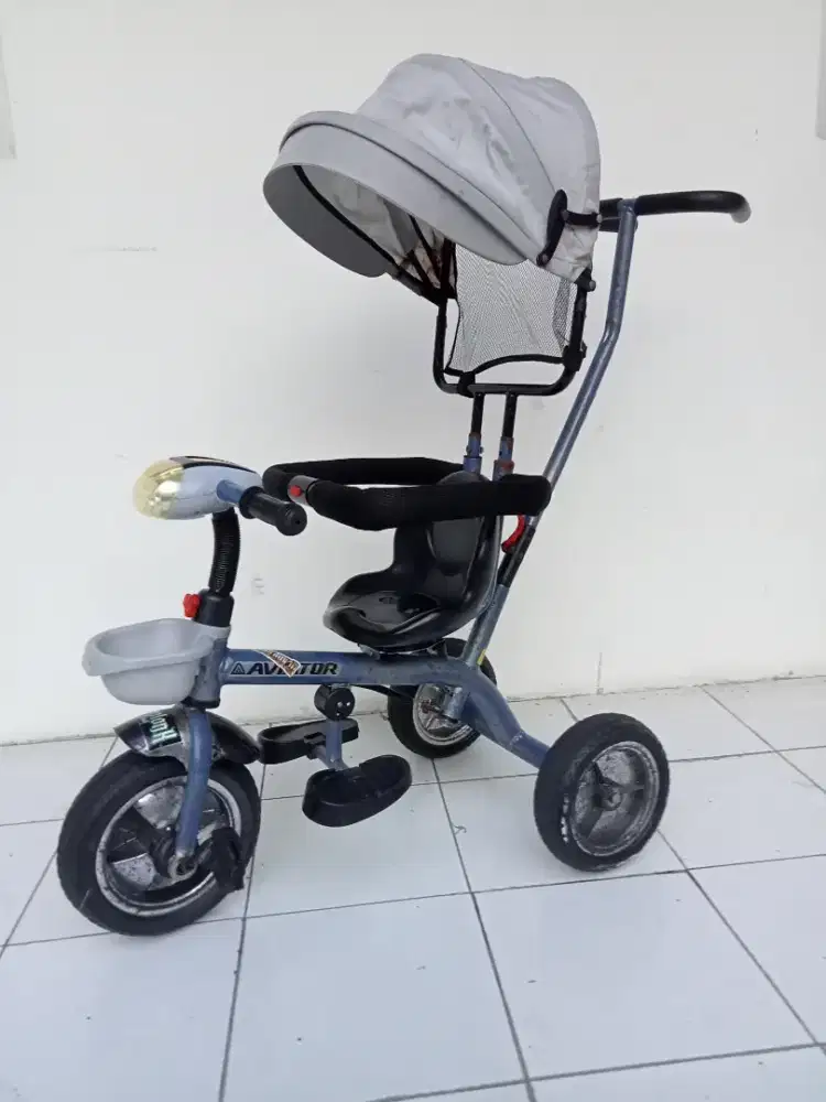 Sepeda anak roda 3 Aviator bekas layak pakai