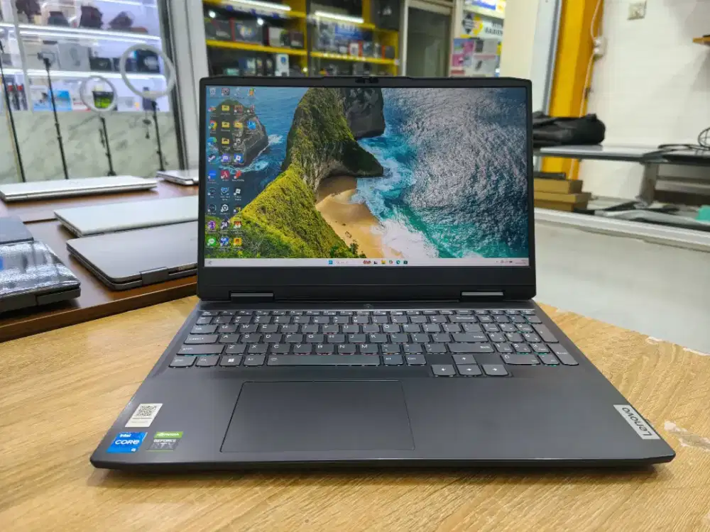 LENOVO IDEAPAD GAMING/Intel Core i5/Ram 16 GB/SSD 512