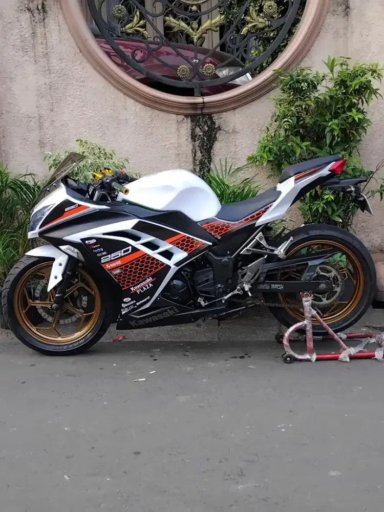KAWASAKI NINJA 250 FI TT BT TUKAR TAMBAH BARTER