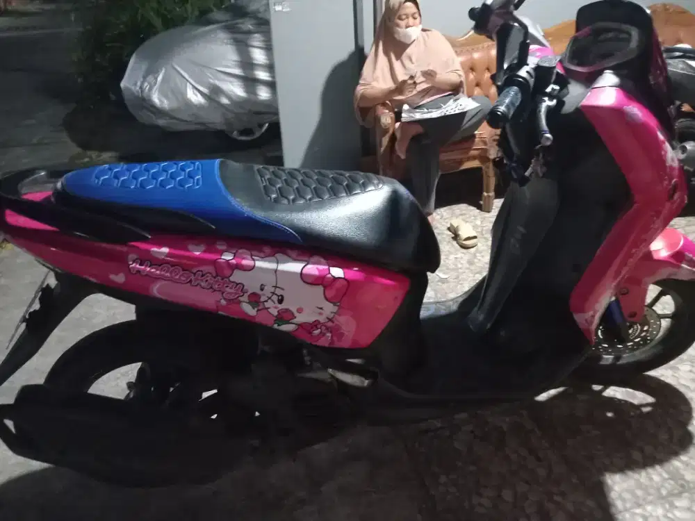 Jual motor yamaha Lexi