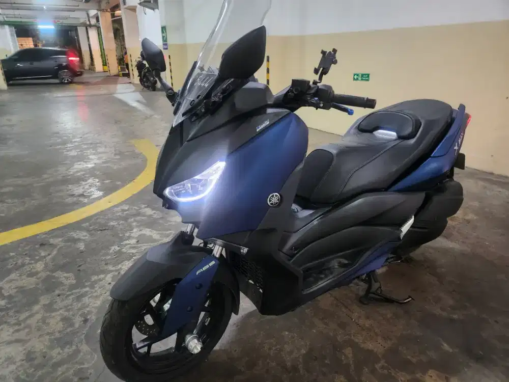 YAMAHA XMAX 2021 KM 10RB MULUS
