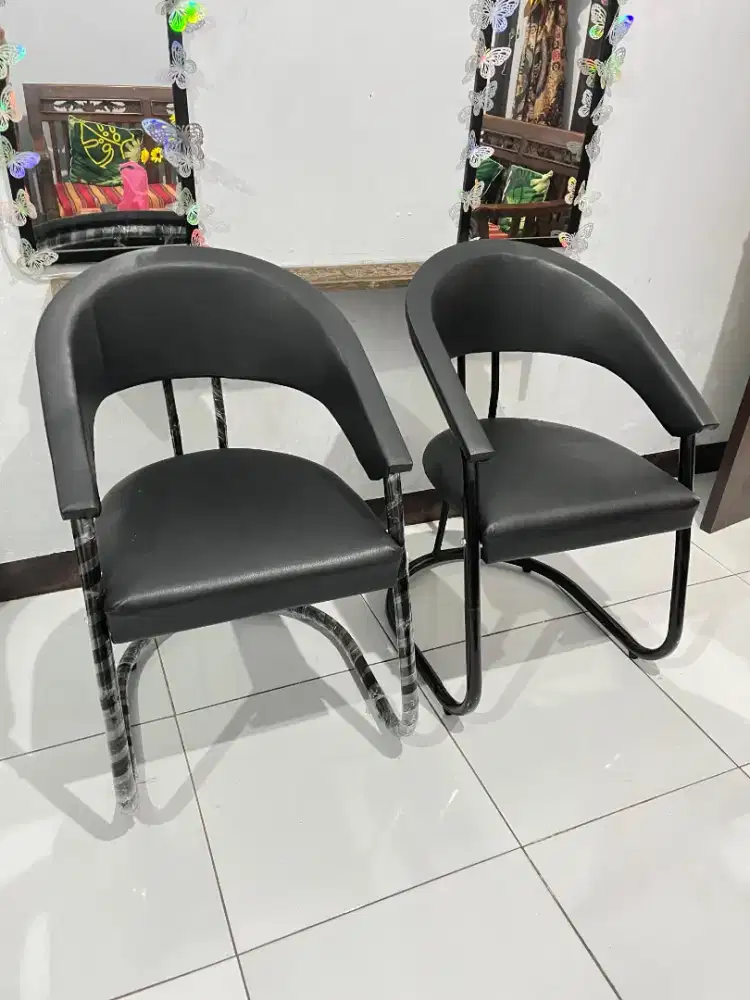 Kursi Salon New