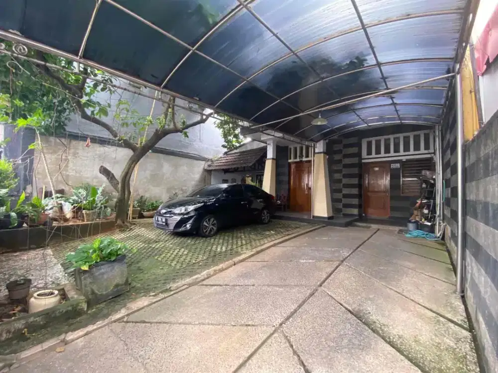 DIJUAL RUMAH DI LOKASI STRATEGIS PANCORAN JAKARTA SELATAN