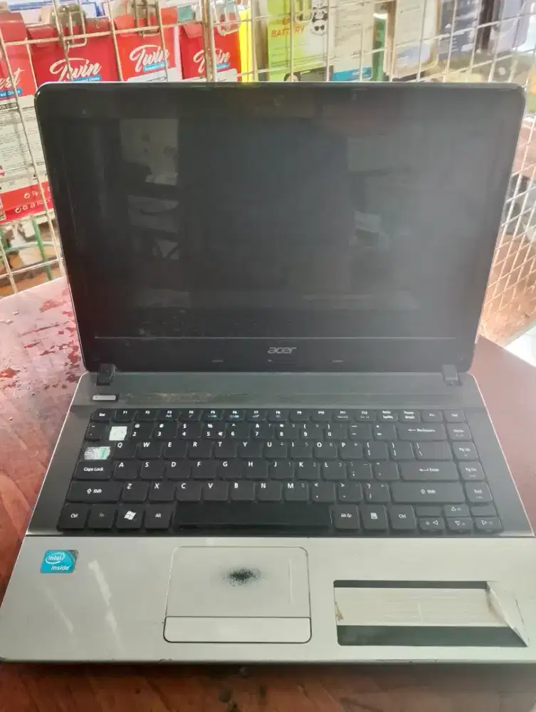 Laptop acer E1-431