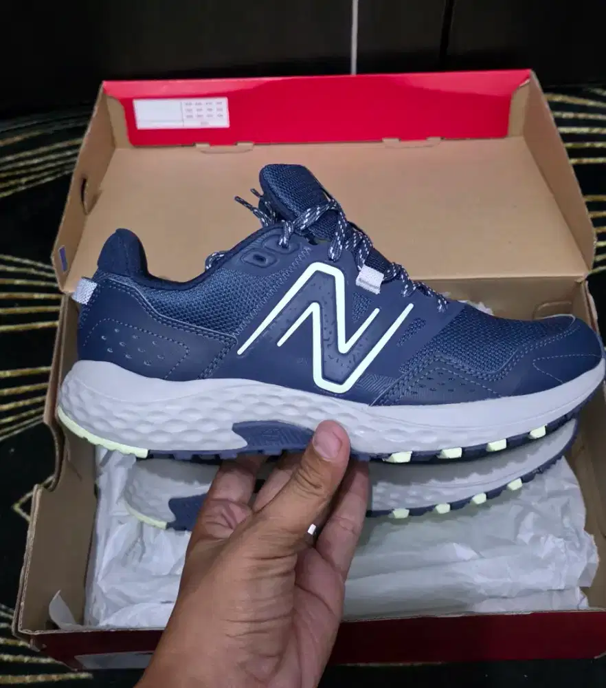 Sepatu Trai Run New Balance 410 V8 Navy Grey