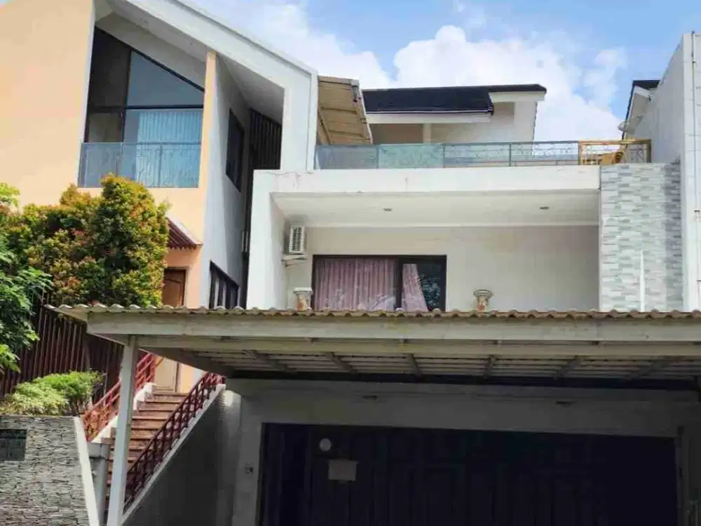 Dijual Cepat Rumah Cantik di Cluster Asia Tropis Harapan Indah Bekasi