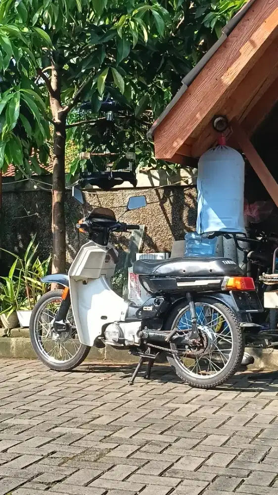 Yamaha v80 superdeluxe