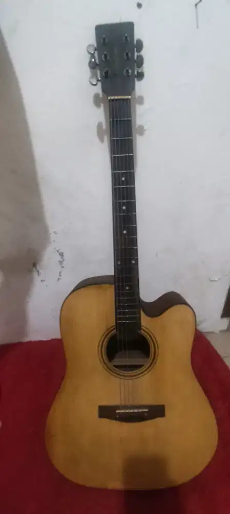 Gitar acoustic second
