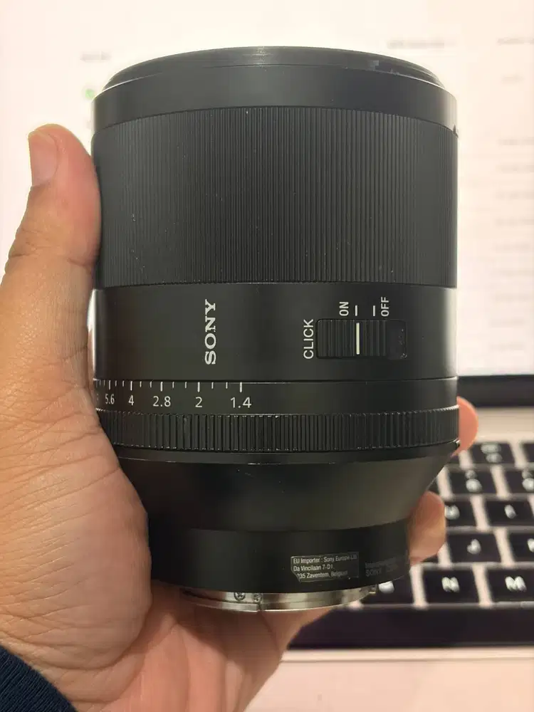 Lensa Sony FE 50mm F1.4 ZA Distagon T fullset dus box