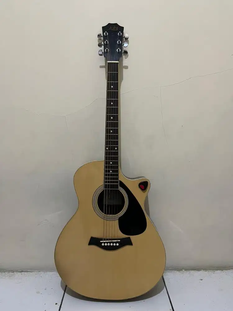 GITAR LESLEY AC01