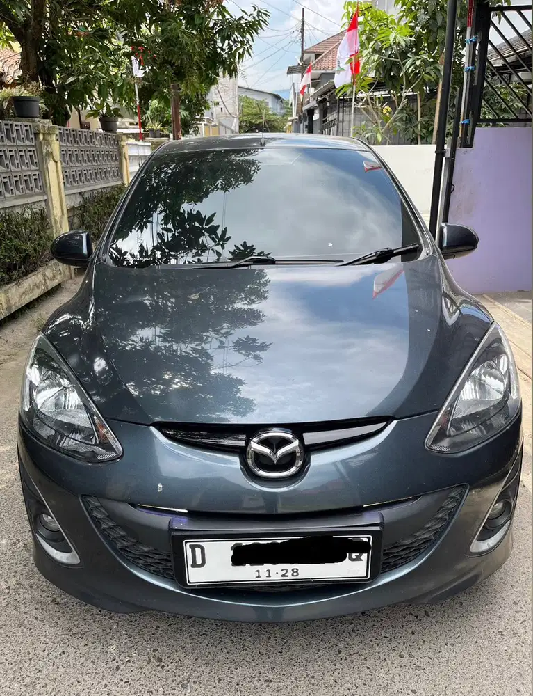 Mazda 2 2011 Bensin