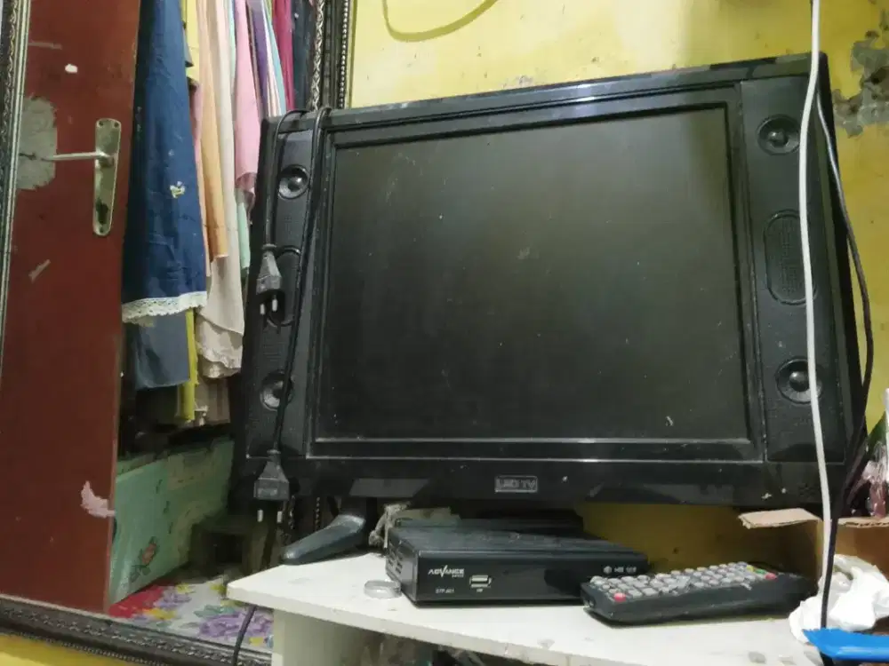 TV led 21 inch+STB