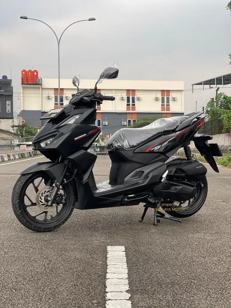 [DP 800 AJA] VARIO 160 CBS 2023, Cash Kredit Barang Bagus