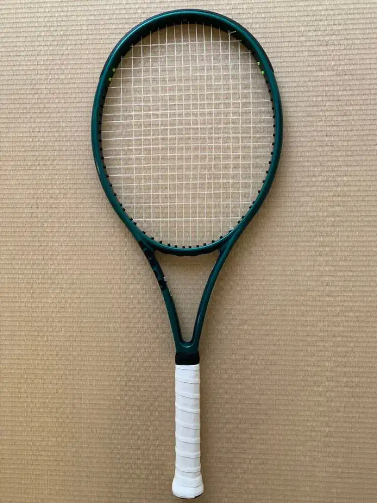 Raket Tenis Tennis Wilson Blade V9 100L 285
