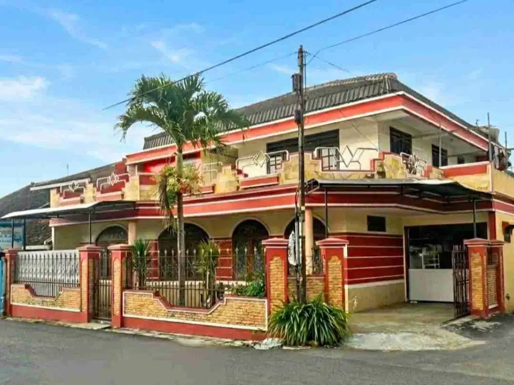 Rumah Kaliurang Tengah Kota Malang