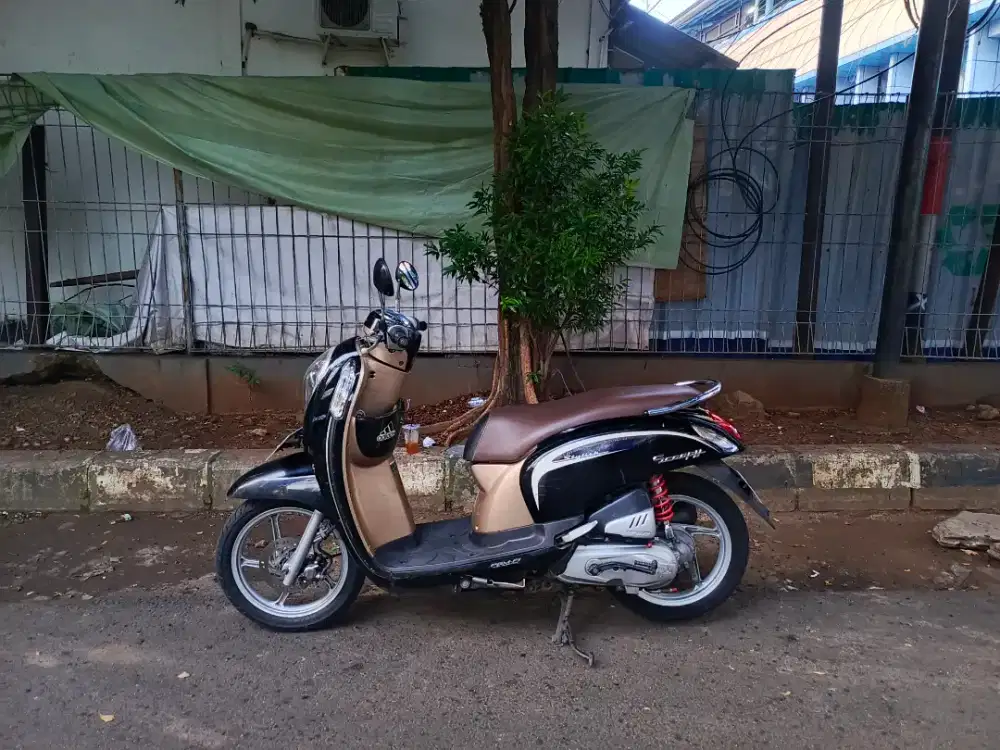DIJUAL SCOPY 2013
