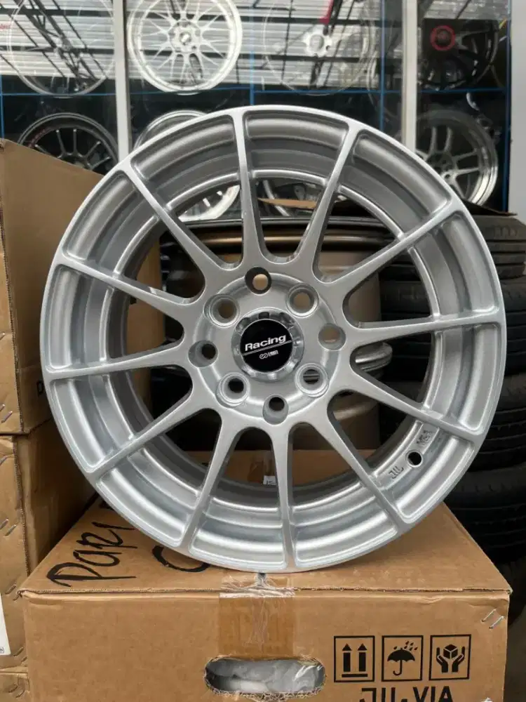 Enkei spider ring 14 lebar 6 pcd 4x100/114,3 et 35 avanza calya