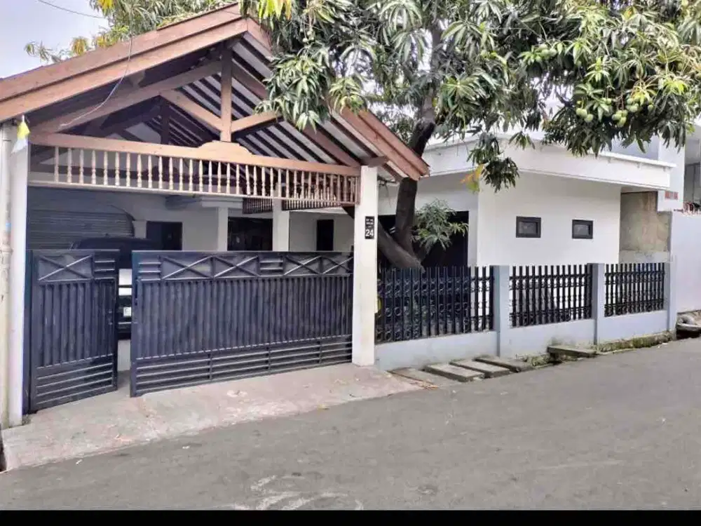 Rumah Besar Murah Sempet Timur Jakarta Utara