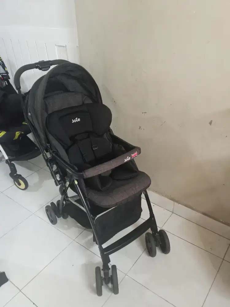 Stroller joie smaa baggi