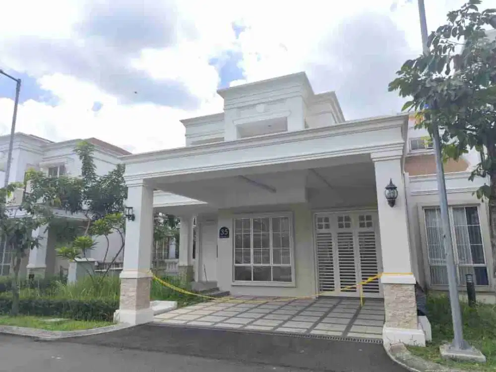 Rumah Mewah Cluster Anapuri Hadap Danau Podomoro Park Buahbatu