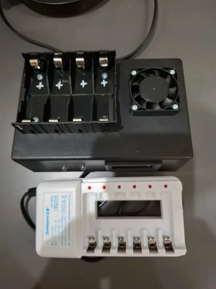 Charger baterai
