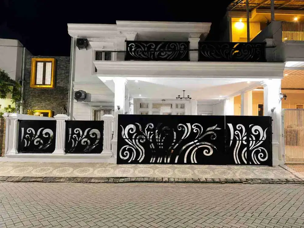RUMAH BESAR DI WIKA