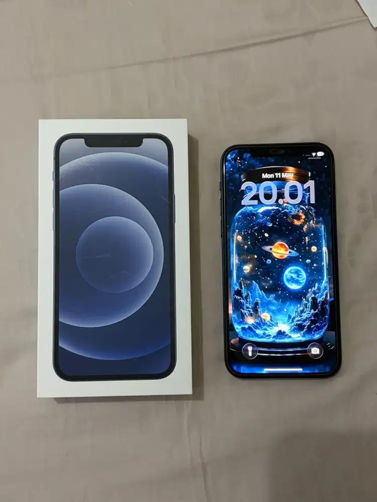Iphone 12 Black ex Erafone 128GB kondisi NORMAL