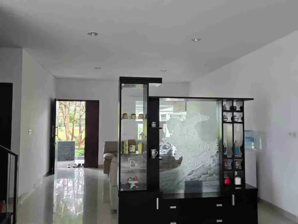 Jual Rumah Full Furnished Murah di Kota Baru Parahyangan Bandung Barat LT 350 m²
