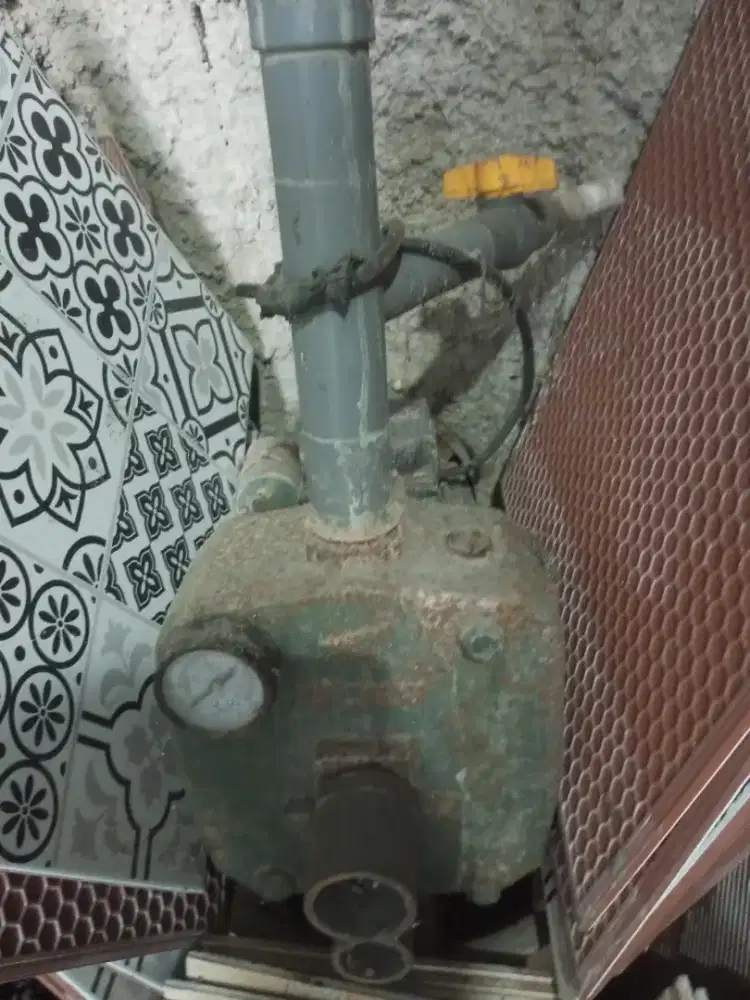 Mesin jetpump besar
