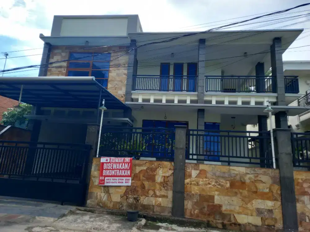 RUMAH DIKONTRAK DENGAN LINGKUNGAN YANG NYAMAN