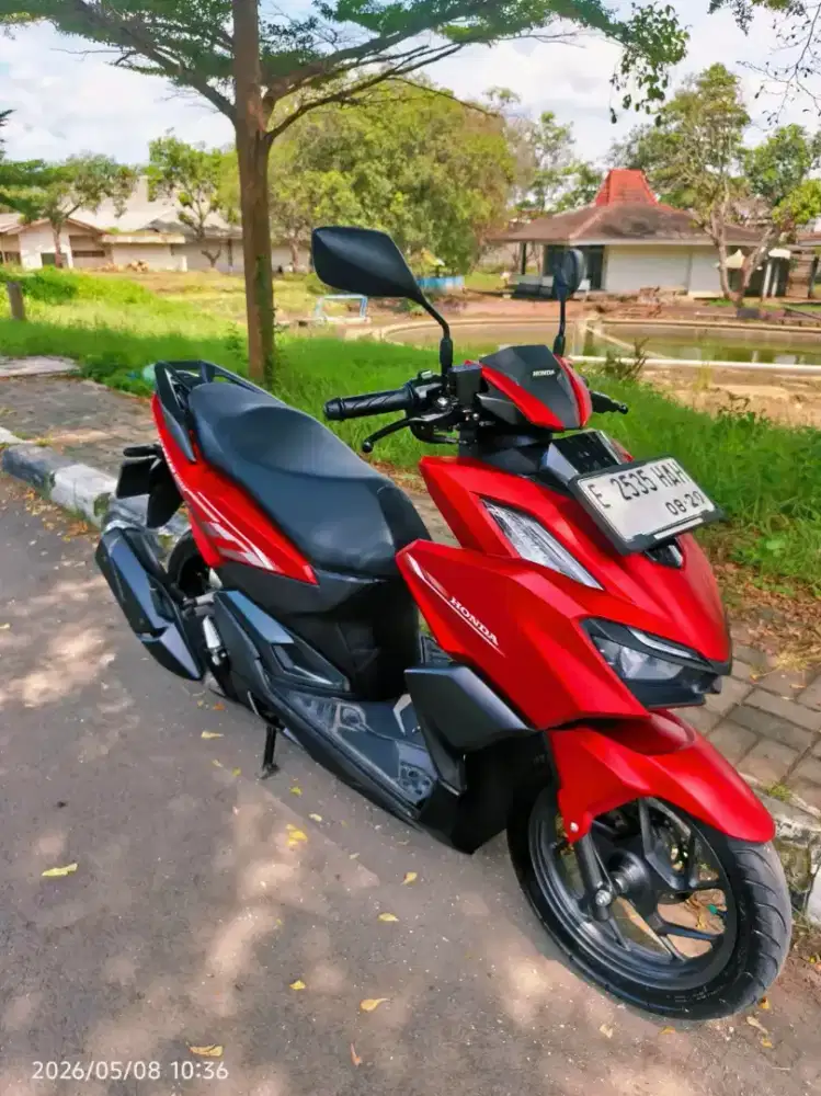 Honda Vario 160 Tahun 2024 Merah Doff