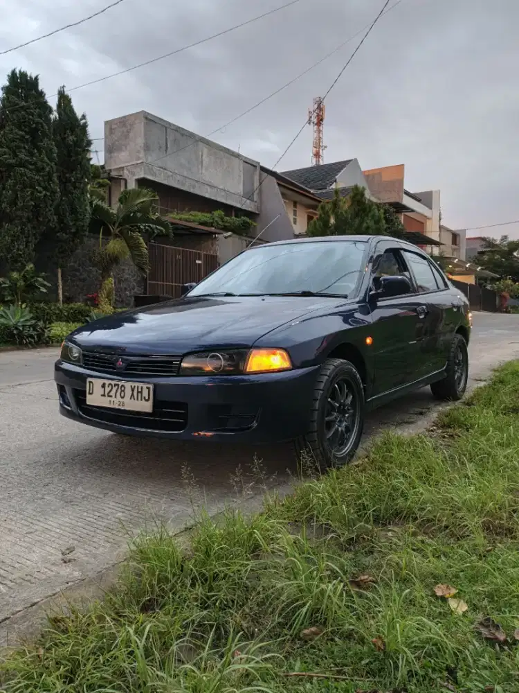 Mitsubishi Lancer CK4 2000
