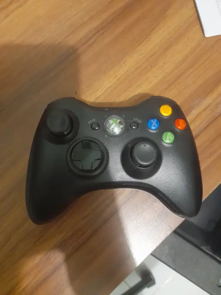 Xbox 360 wireless controller