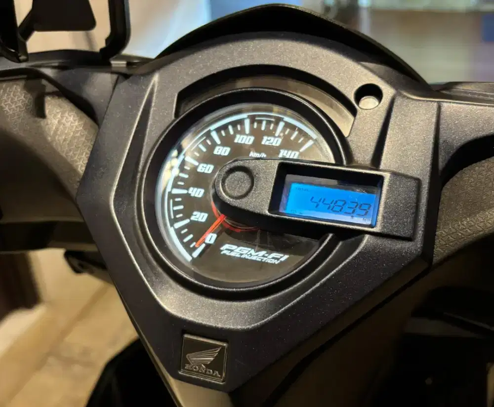 Honda Beat Deluxe ABS Keyless